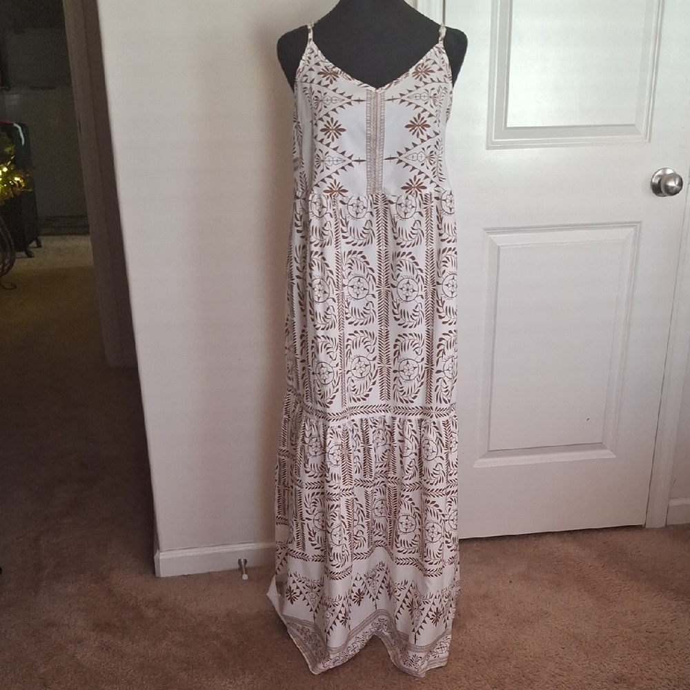 Elegant White and Brown Maxi Dress